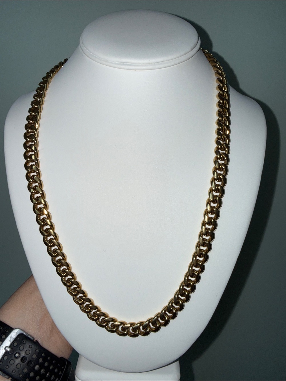 Chunky Gold Tone Cuban Curb Chain Necklace Rhinestone Box Clasp Statement